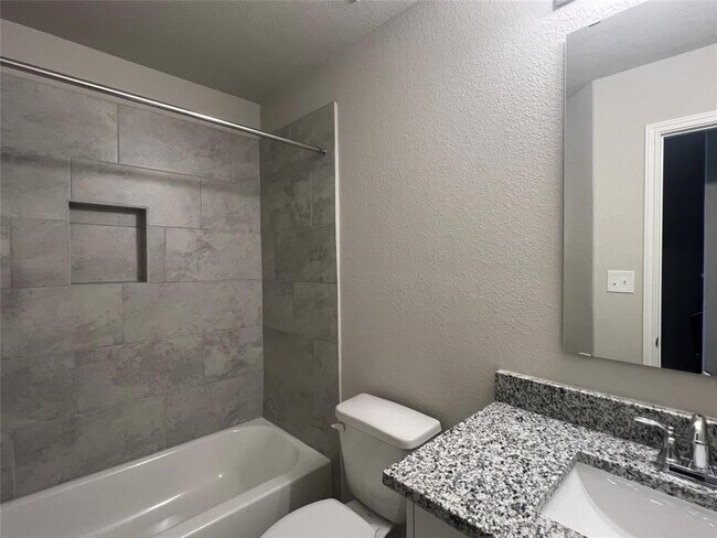 Foto del edificio - 9006 Intervale St