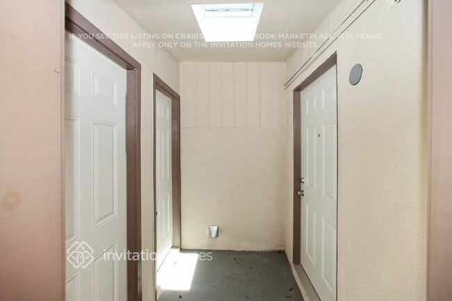 Building Photo - 20020 Alburtis Ave