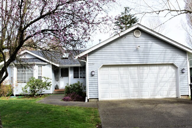 Foto del edificio - 5702 Crystal Ct SE
