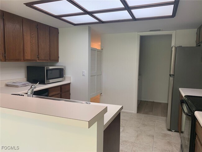 Building Photo - 4150 Belair Ln