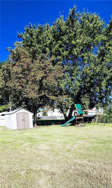 Building Photo - 204 Highfield Dr