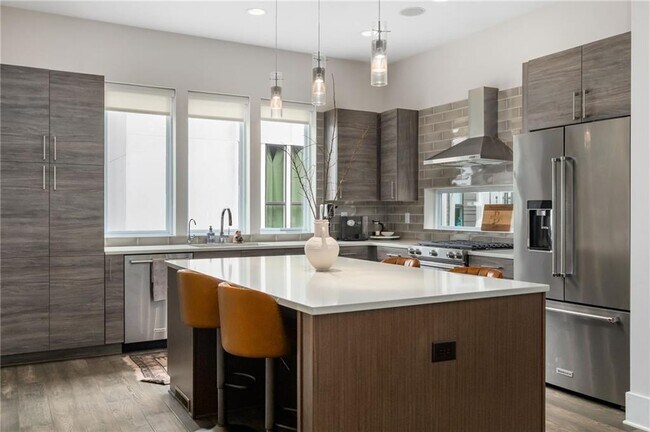 Foto del edificio - 52 Reynolds Square Ln