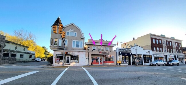 Building Photo - 340 Bloomfield Ave