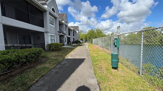 Building Photo - 15077 SW 103rd Terrace