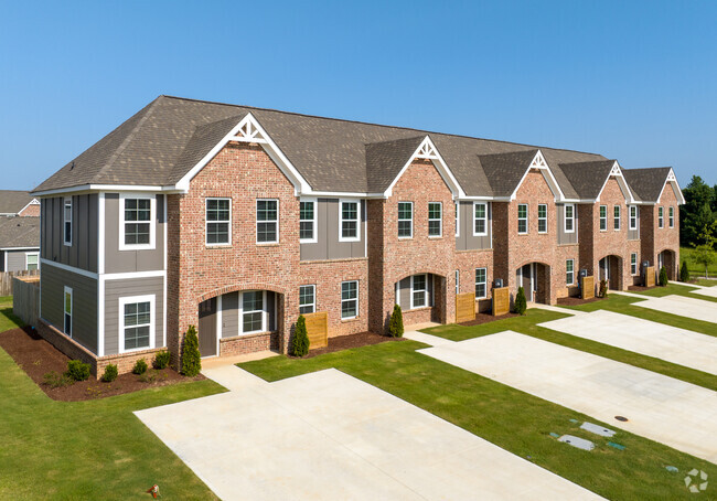 Foto del edificio - Legends Townhomes