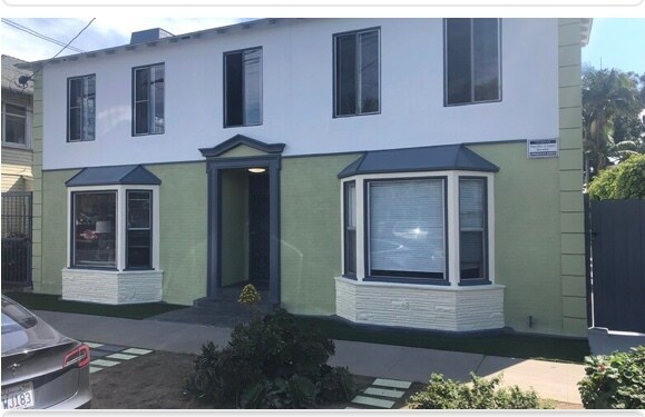 Building Photo - 2075 E Broadway