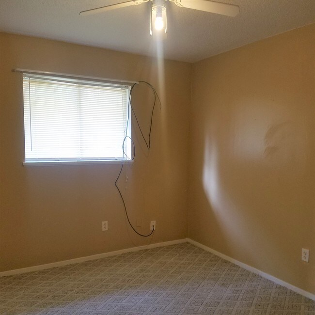 107 Magnolia St, New Llano, LA 71461 House Rental in New Llano, LA