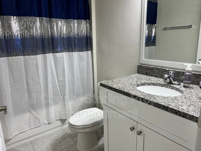 Building Photo - 25107 SW 9th Ln