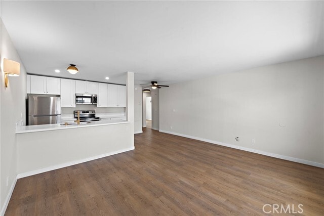 Building Photo - 6679 Linda Vista Rd
