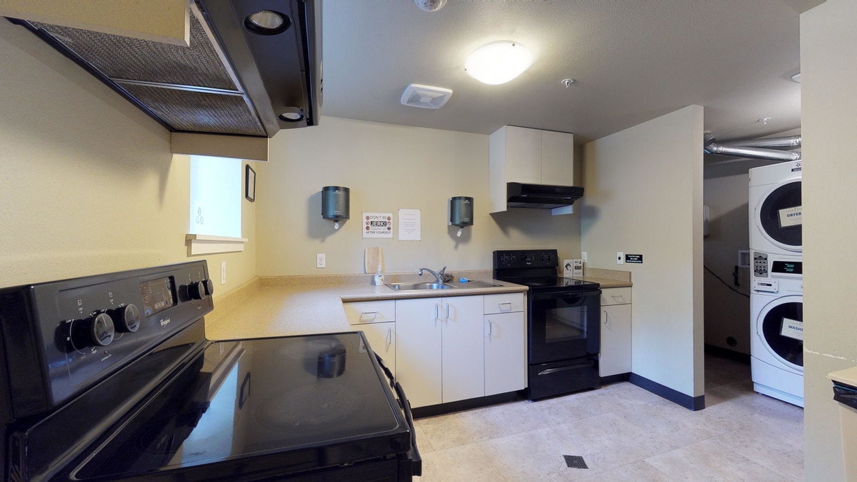 Photo - Aubrey Studios Apartments