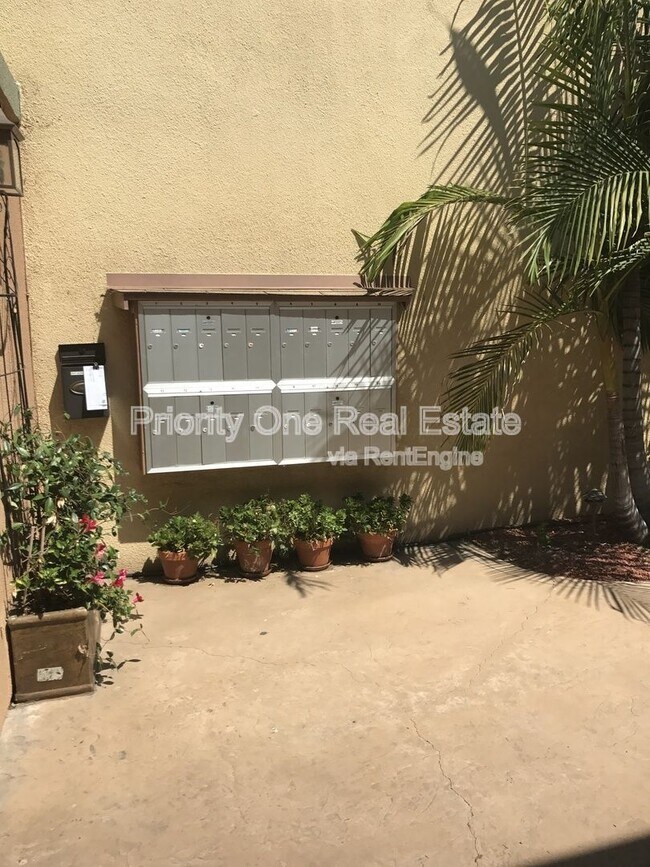 Foto del edificio - 4425 50th St