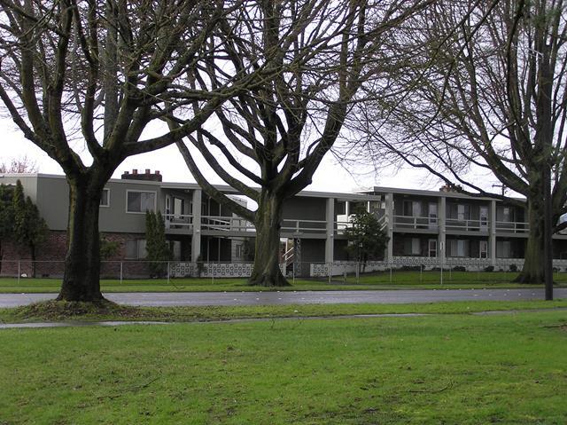 Primary Photo - 1934 Washington Way