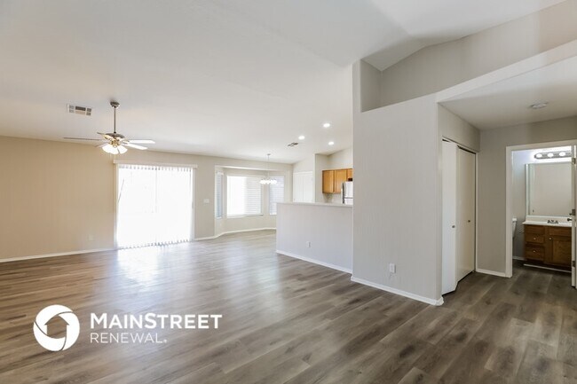 Building Photo - 40144 N Lerwick Dr