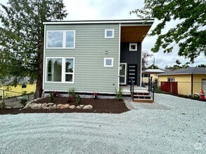 Building Photo - 8024 36th Ave S