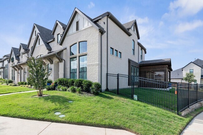 Foto del edificio - 14437 Greymoore Cir