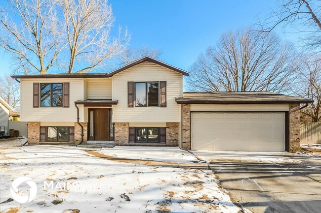 Building Photo - 1030 Rosary Tree Ct