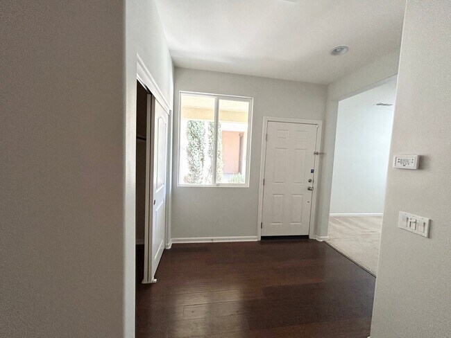 Foto del edificio - 35232 Tulsi Ct