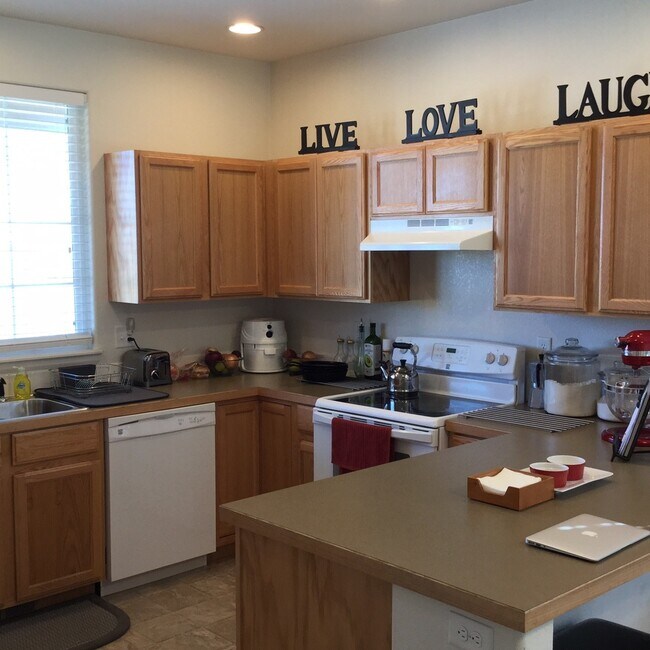 Foto del edificio - Beautiful 4-Bedroom Home South Fort Collins!