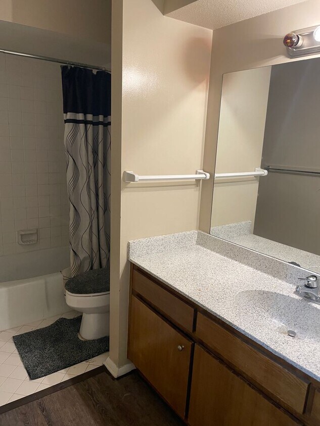 5982 E 33rd Ct Unit 5982, Tulsa, OK 74135 Room for Rent in Tulsa, OK