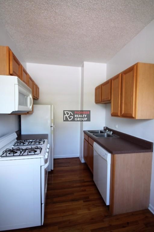 Building Photo - 0 bedroom in CHICAGO IL 60613