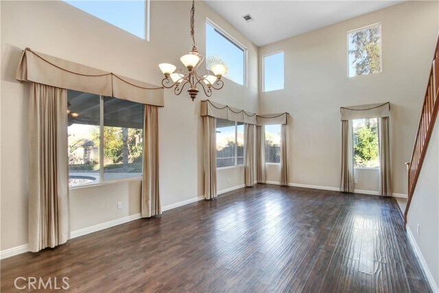 Foto del edificio - 26203 Castle Ln