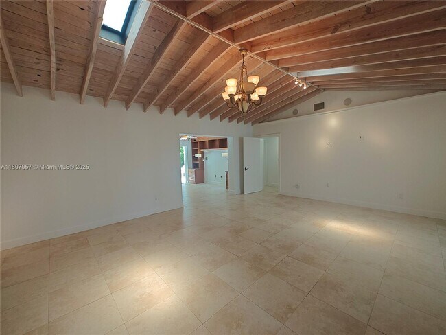 Foto del edificio - 710 Allendale Rd