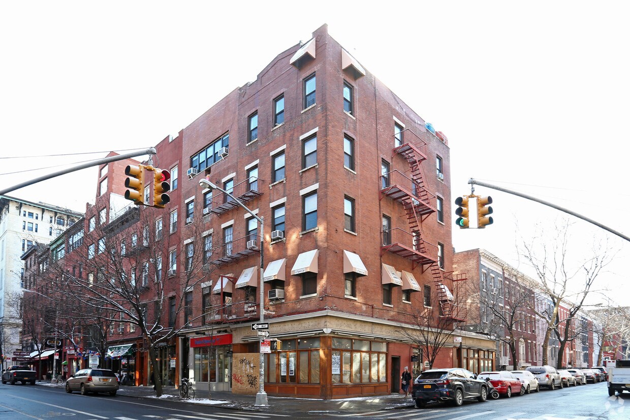 Primary Photo - 184-186 Bleecker St