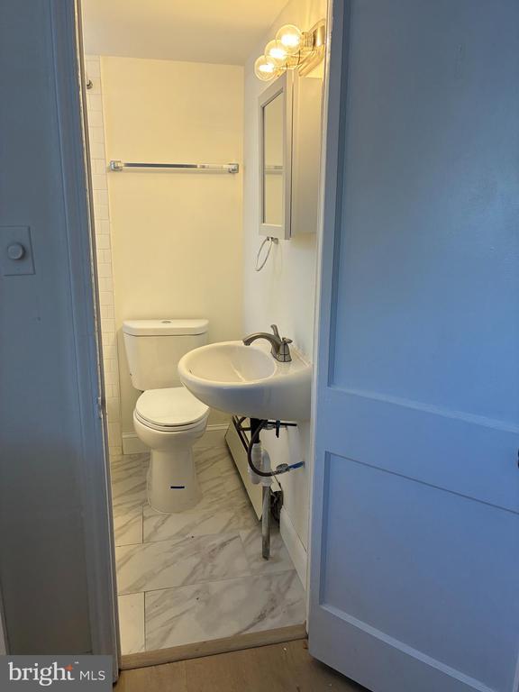 Foto del edificio - 1800 Garrett Rd