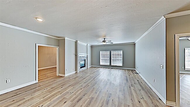 Building Photo - 8608 NW 116th St
