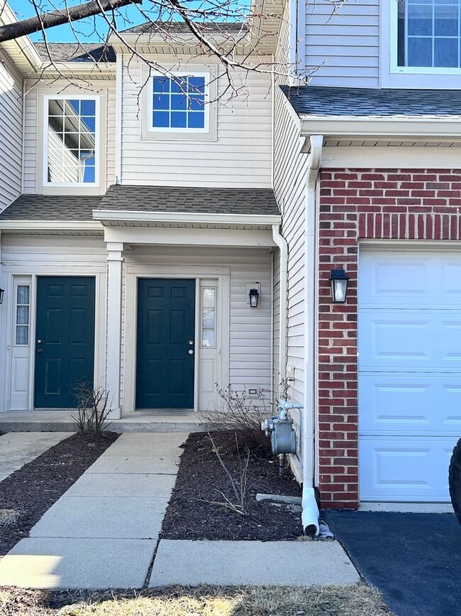 Building Photo - 2279 Stoughton Dr