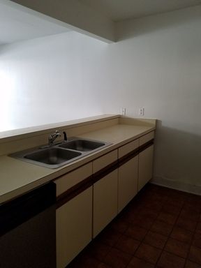 Foto del edificio - 1729 E Main St