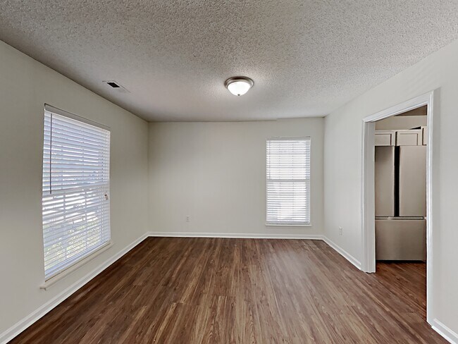 Foto del edificio - 8248 Hornwood Court