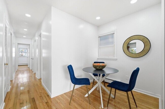 Foto del edificio - 168 Carlton Ave