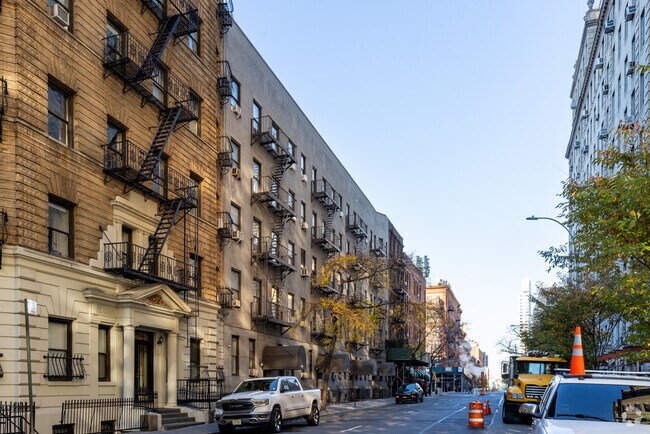 Building Photo - 348-352 W 56th St