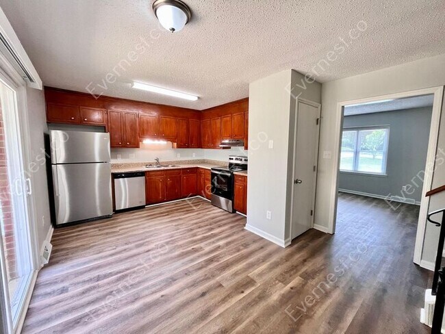 Foto del edificio - 1415 Painter Pl