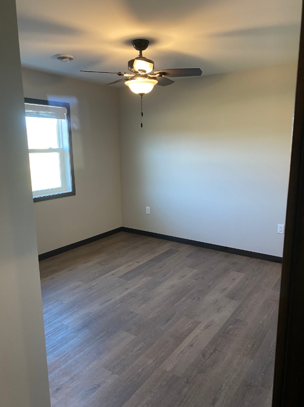 Foto del edificio - 1013 Royal Blvd