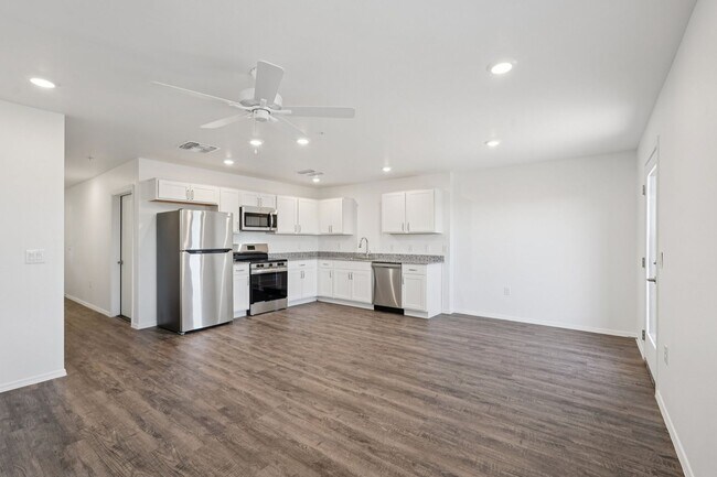 Foto del edificio - Hayden Farms