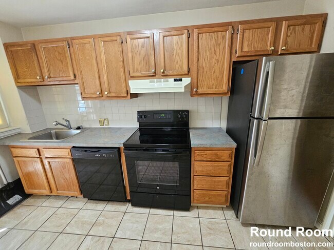 kitchen - 84 Boylston St