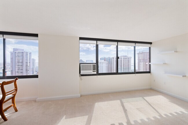 Foto del edificio - 343 Hobron Ln
