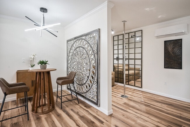 Clair de Lune image - 1222 E Vaile Ave