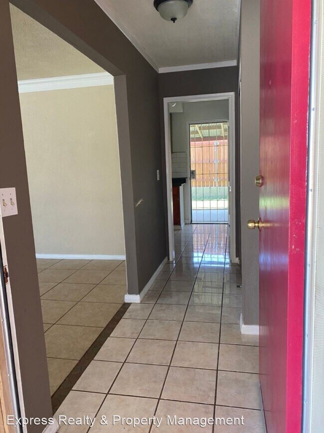 Building Photo - 2 br, 2 bath House - 41041 Beachwood Ave