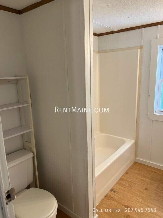 Foto del edificio - 43 Sweet Fern Dr