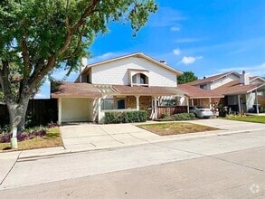 Building Photo - 2639 Via Catalina