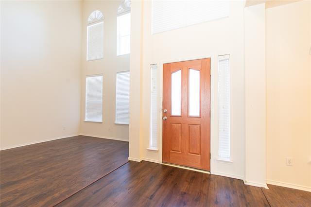 Building Photo - 5905 Vineyard Ln