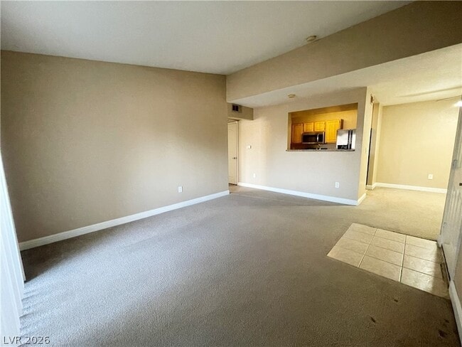 Building Photo - 5055 W Hacienda Ave