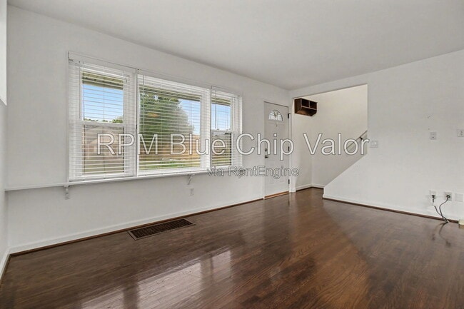 Photo - 3942 Hemphill Way House