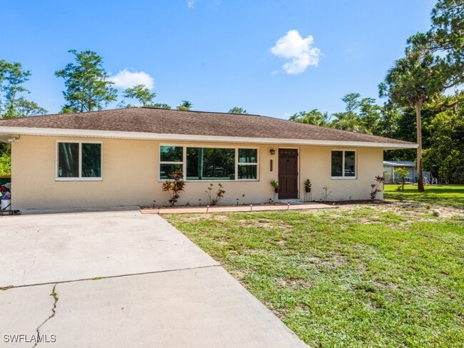 Foto del edificio - 5300 Cypress Ln