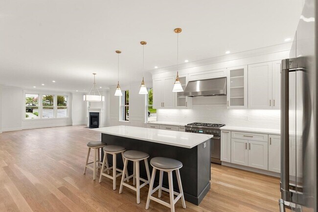 Foto del edificio - 45 Maplewood St