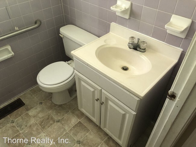 Foto del edificio - 3 br, 1 bath House - 210 Russell Drive