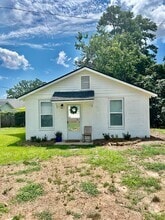 Building Photo - 408 Milledge Rd